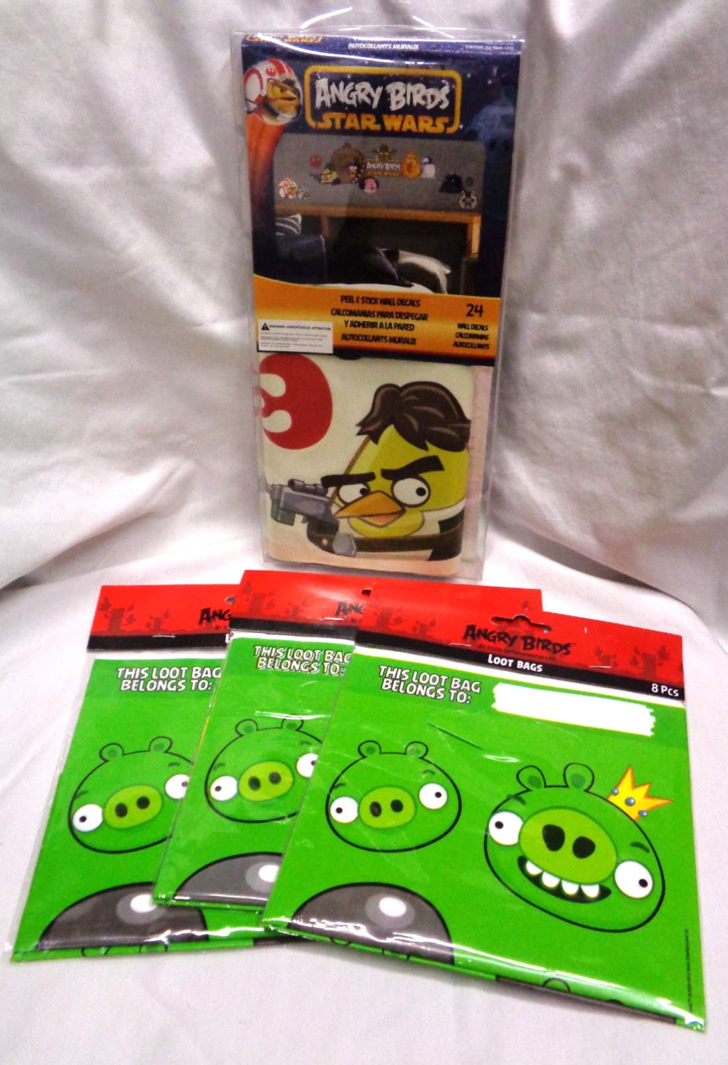 Lot/4 Pkgs ANGRY BIRDS STAR WARS Peel & Stick Wall Decals + PARTY LOOT BAGS