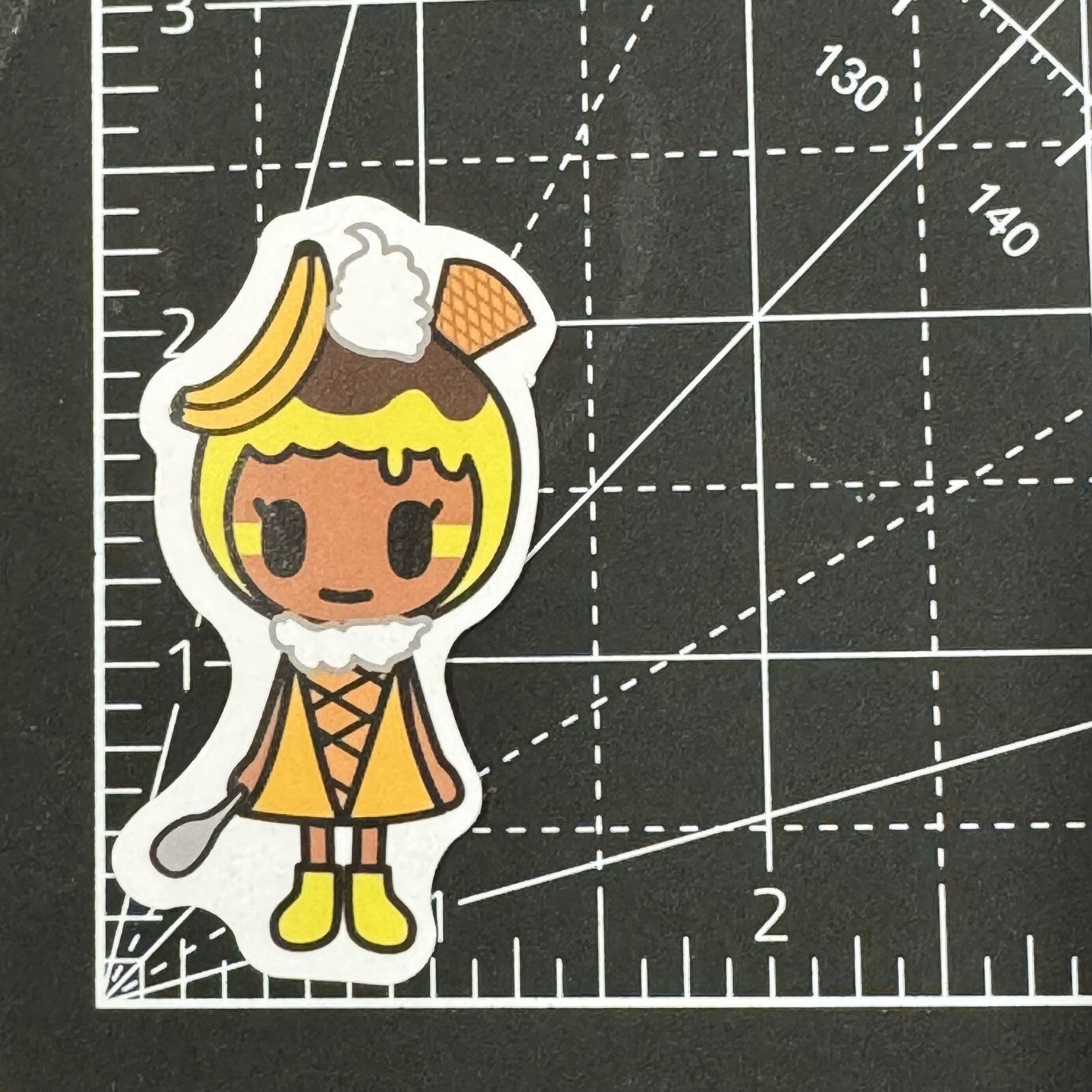 Donutella Banana Anna – Vinyl Decal Sticker Bomb Unicornio Sanrio And Friends