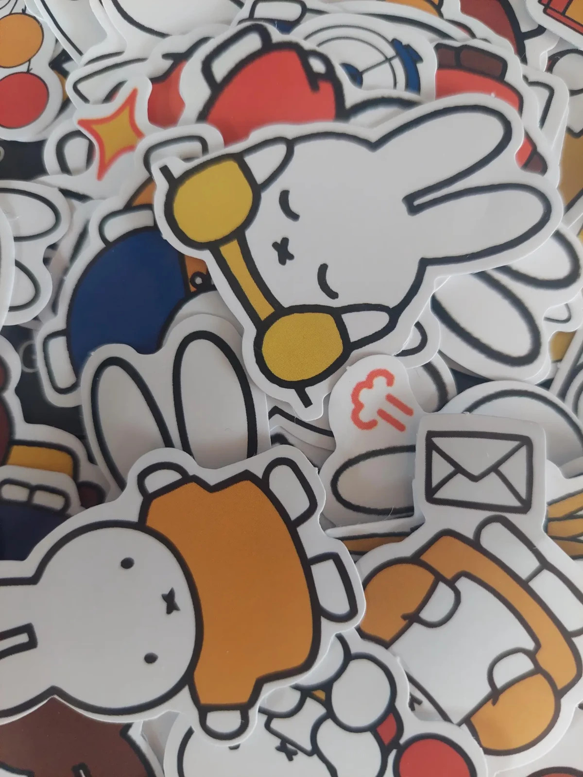 30 x Miffy Stickers / Decals | Size: 3 cm – 5 cm | Cute | Kawaii | Rabbit |