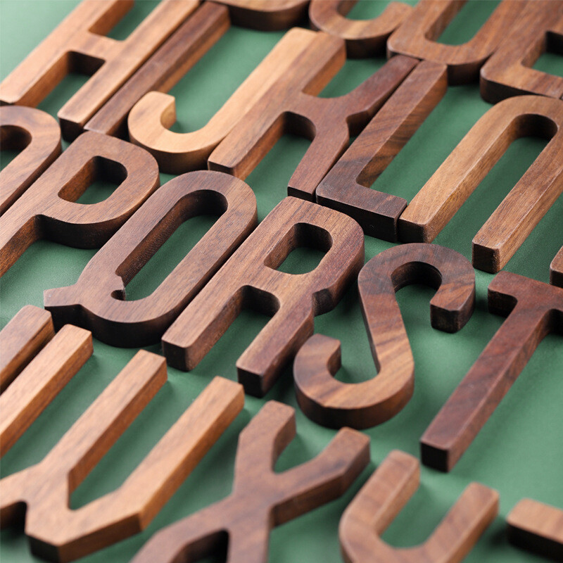 1PC Solid Wood Art Letter Wall Adorn DIY Ornaments Props A-Z Personalised Design