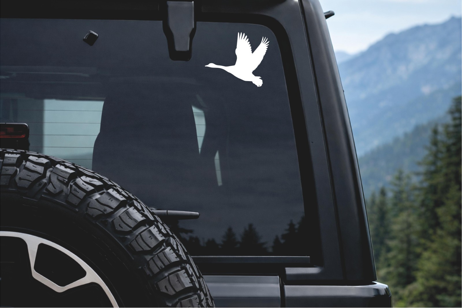 Goose Flying Vinyl Decal Bird Silhouette Wild Animal Car Sticker