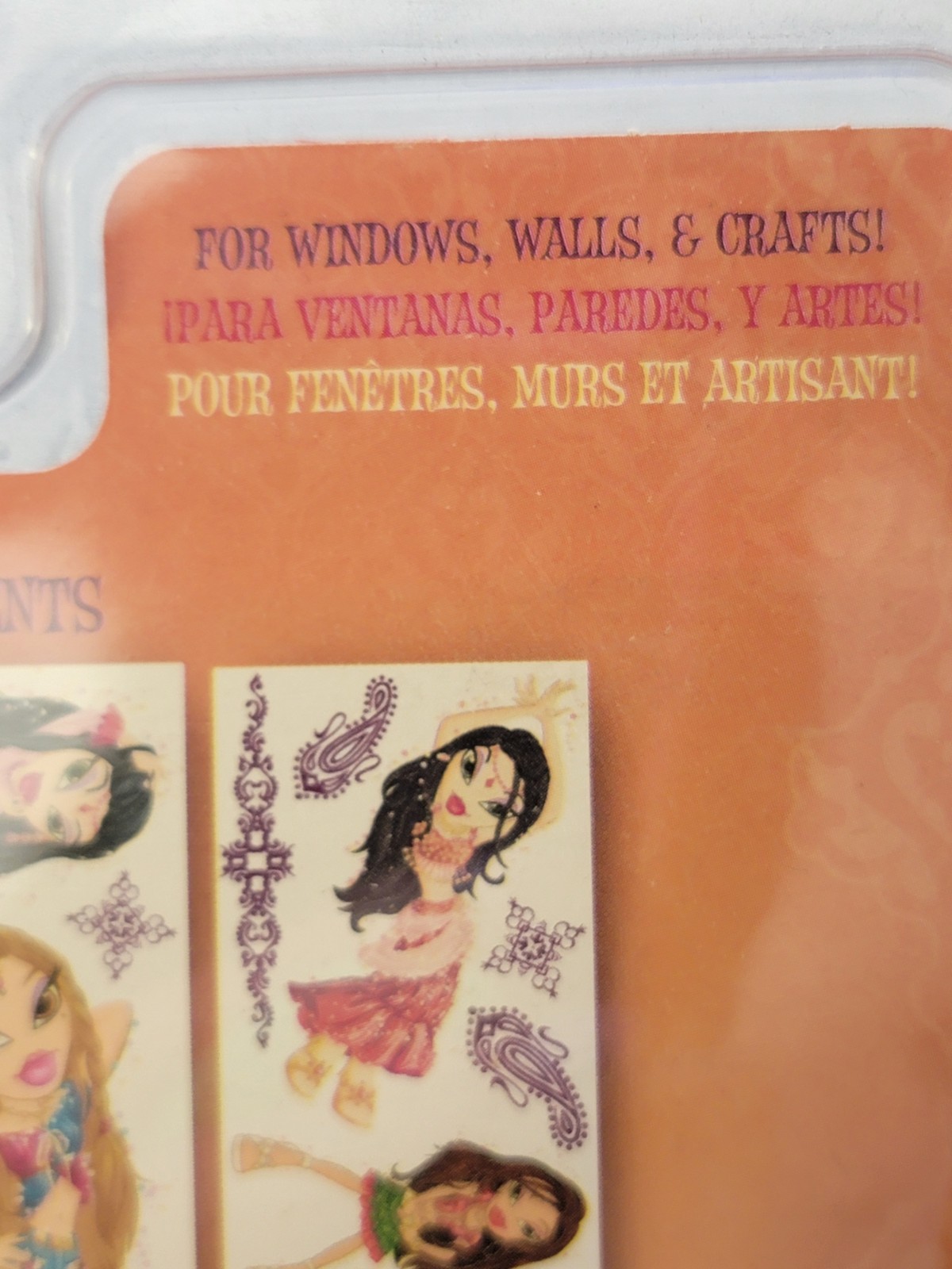 BRATZ Dolls Genie Magic Peel & Stick 32 Jumbo Accents Removable Wall Decor