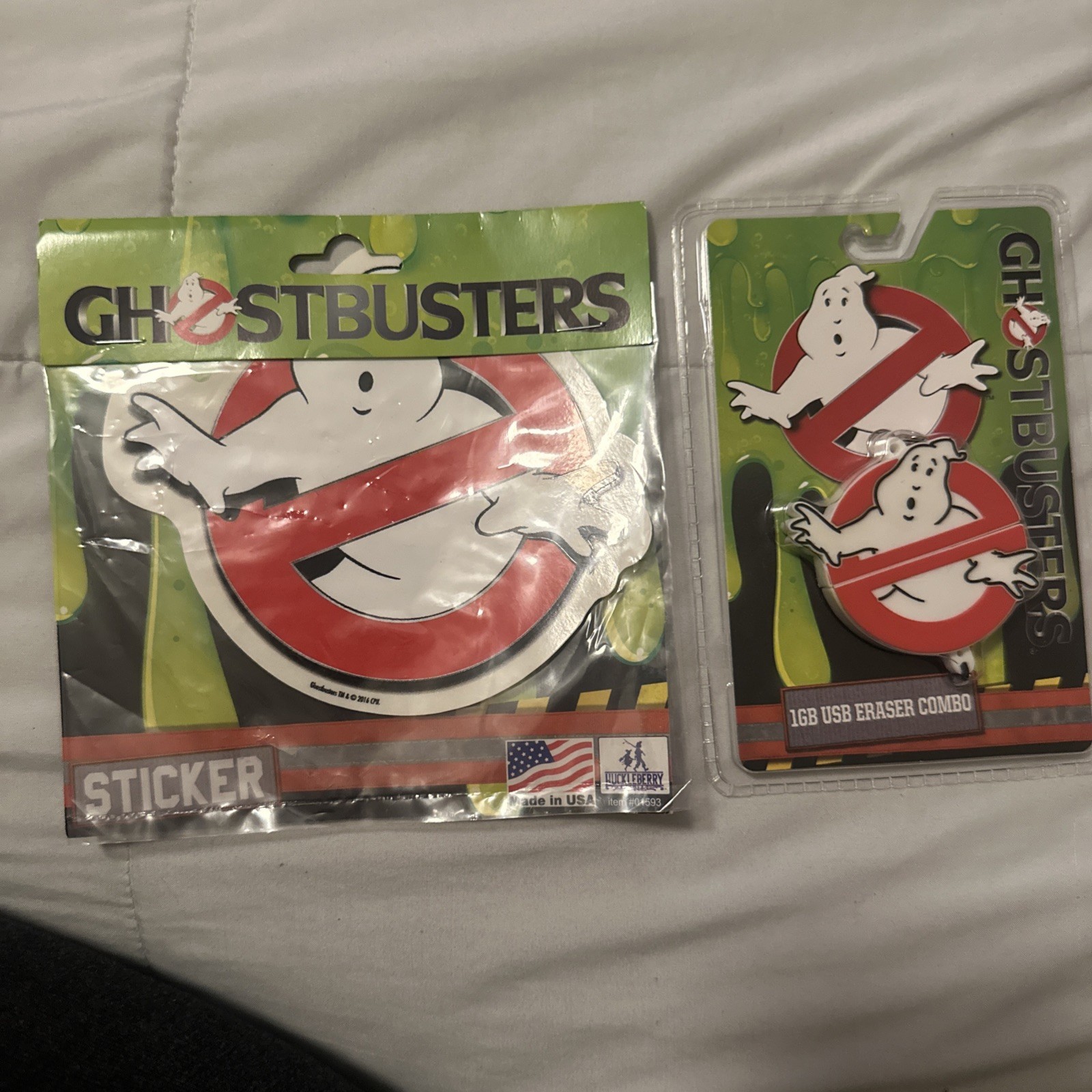 Ghostbusters Ghost Busters Vinyl Sticker Decal 5.5" x 4.75" New & 1 GB USB