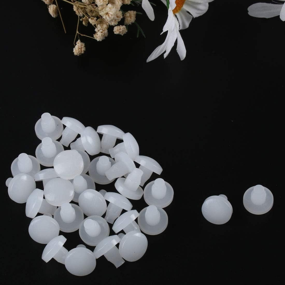 uxcell 24pcs 7mm White Stem Bumpers Glide, Patio Outdoor 7mm, Clear,white
