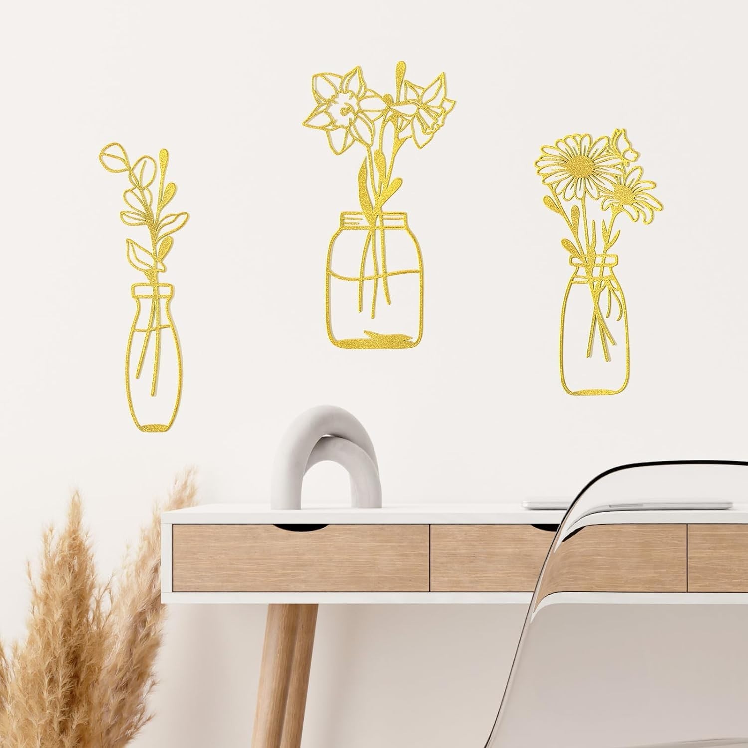 Minimalist Gold Metal Flowers Wall Sculpture Set – Perfect for Living Rooms