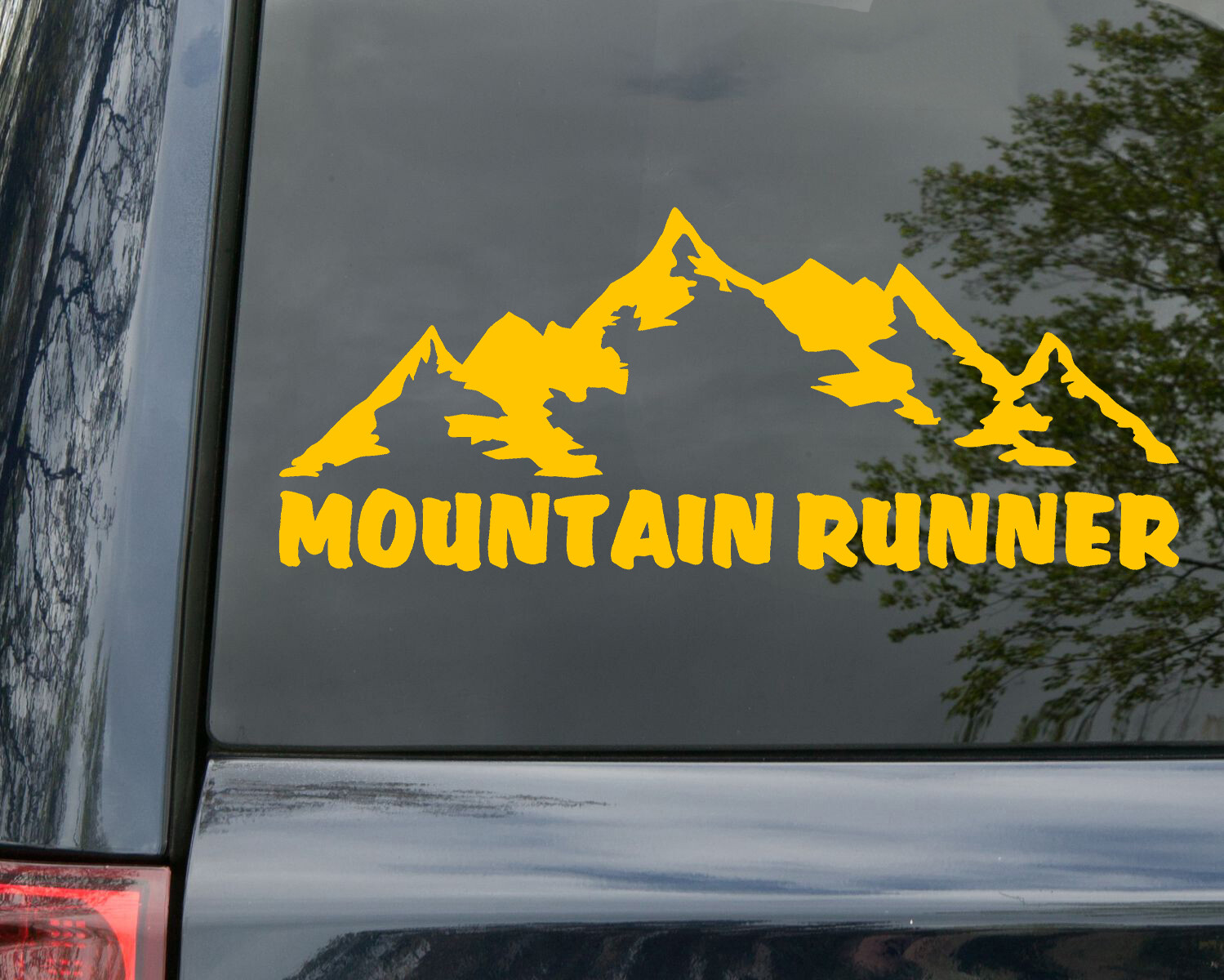 Mountain Runner Vinyl Decal – Ultra Fell Running Hill – Die Cut Sticker