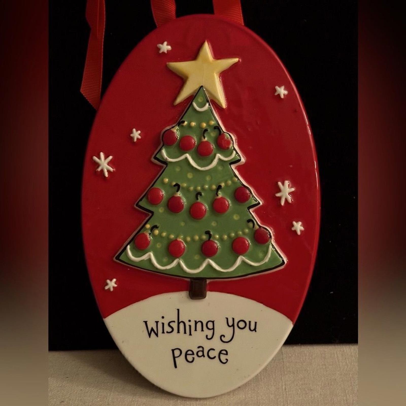 Grasslands Road Vintage Christmas oval wall plaque w raised Christmas tree