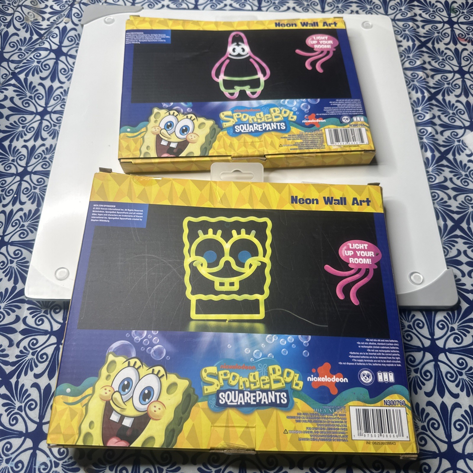 Set of 2 SpongeBob SquarePants and Patrick Neon Wall Art Nickelodeon (Brand New)