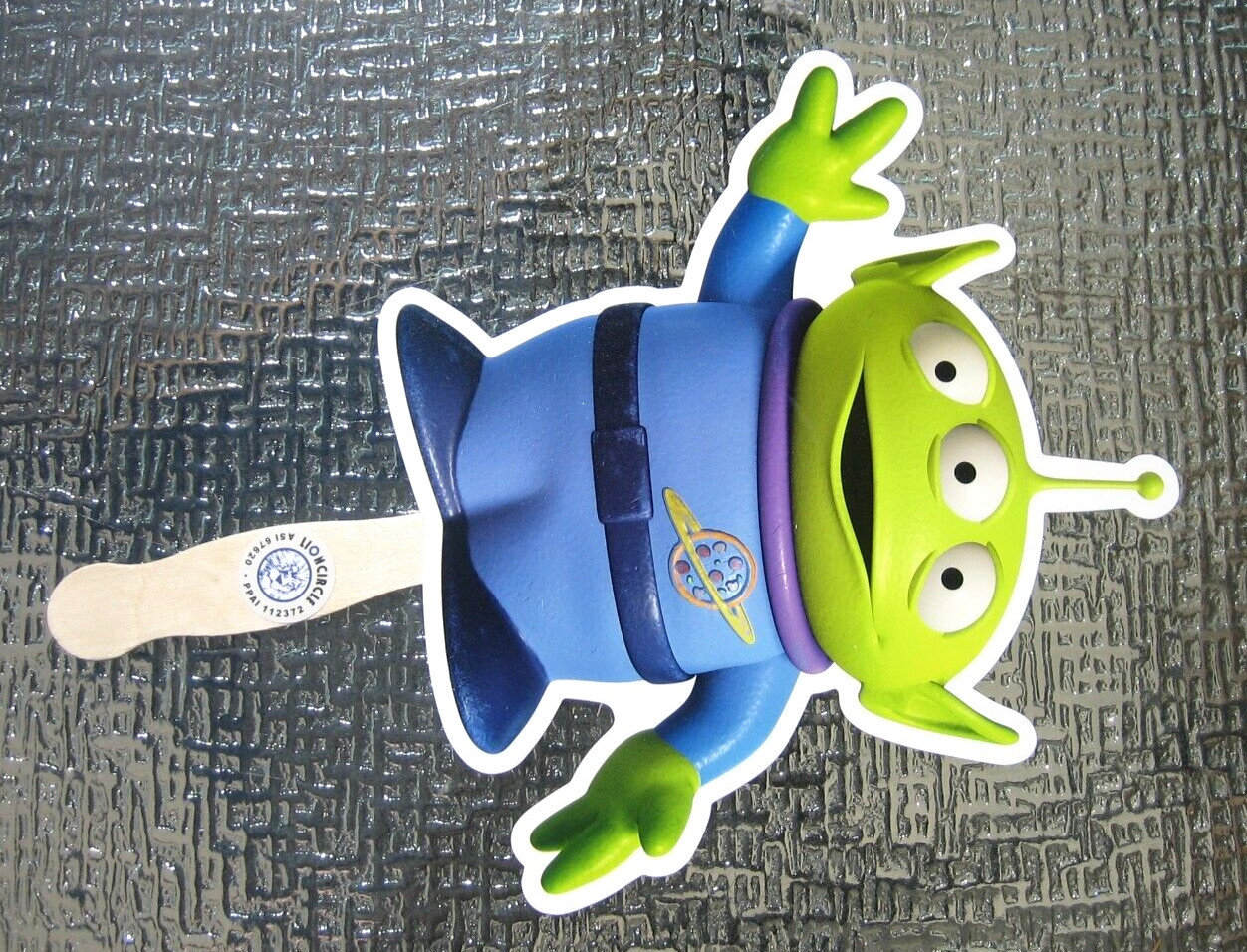 Toy Story Little Green Men Buzz Lightyear| 8" c 12" FAN SIGN on Stick NEW face