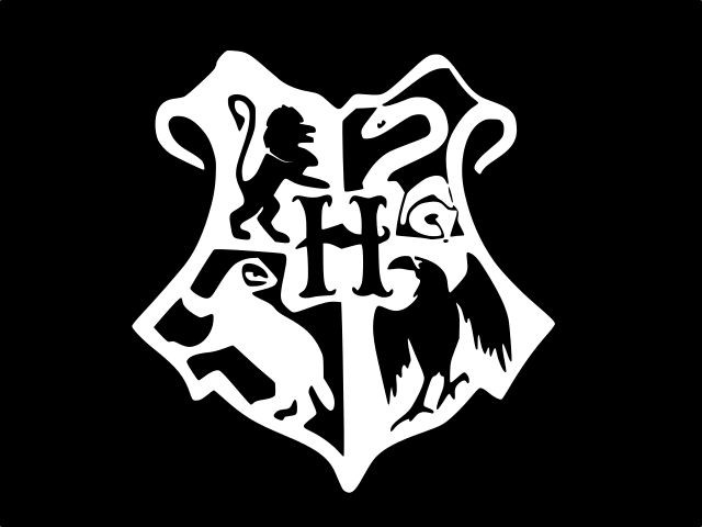 HOGWARTS SHIELD Harry Potter Vinyl Decal Car Wall Window Sticker CHOOSE SIZE COL