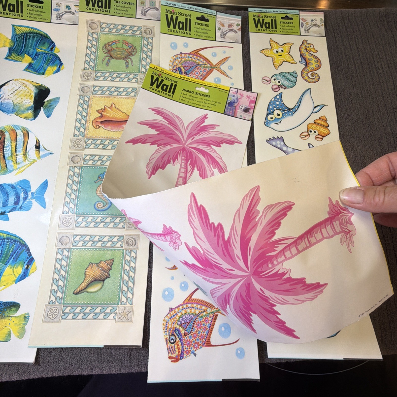 58+ Stickers Street Wall Creations Decor Wall Ocean Fish Tropical Bed Bath