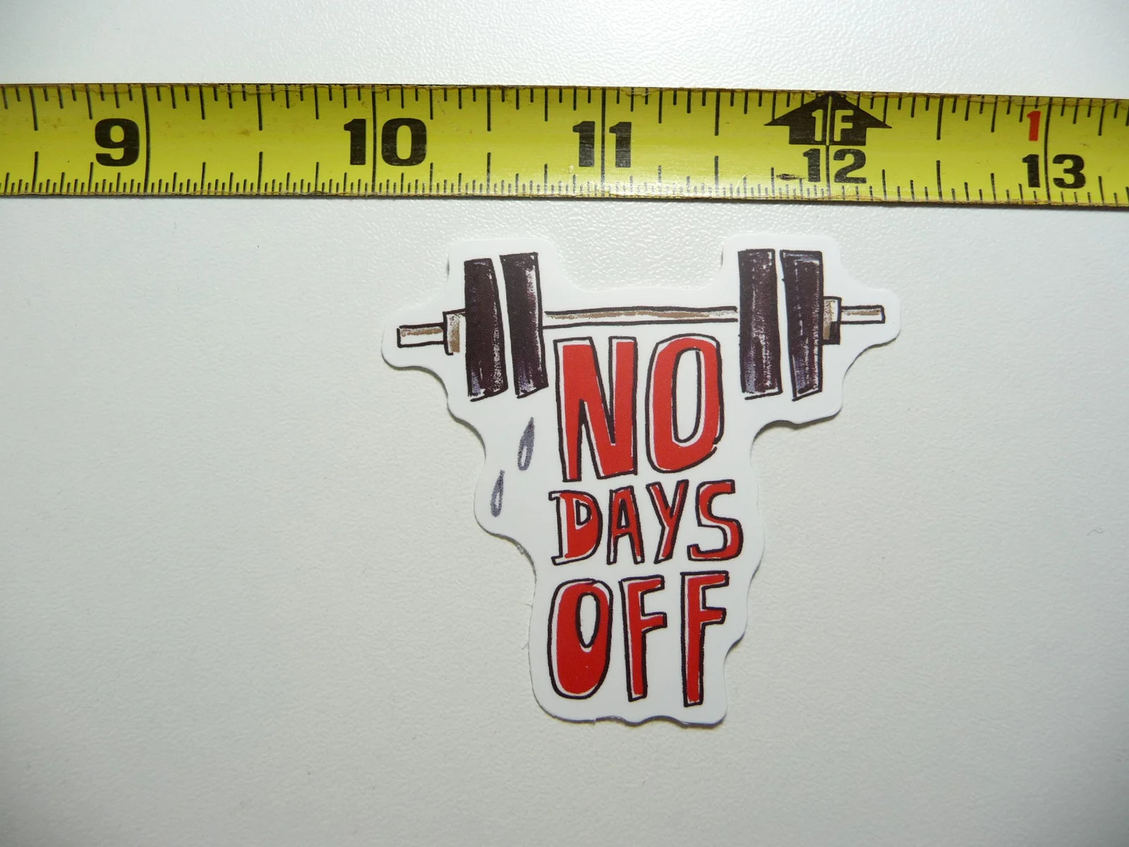 NO DAYS OFF SMALL STICKER DECAL GYM WEIGHTLIFTING FITNESS EXERCISE