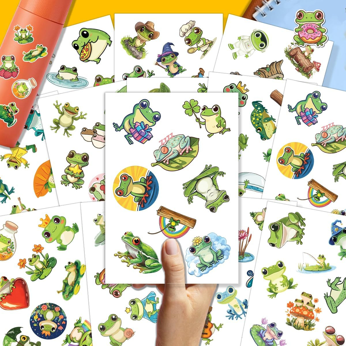 100Pcs Cute Frog Stickers Waterproof Decals for Water Bottles Laptop Luggage Com