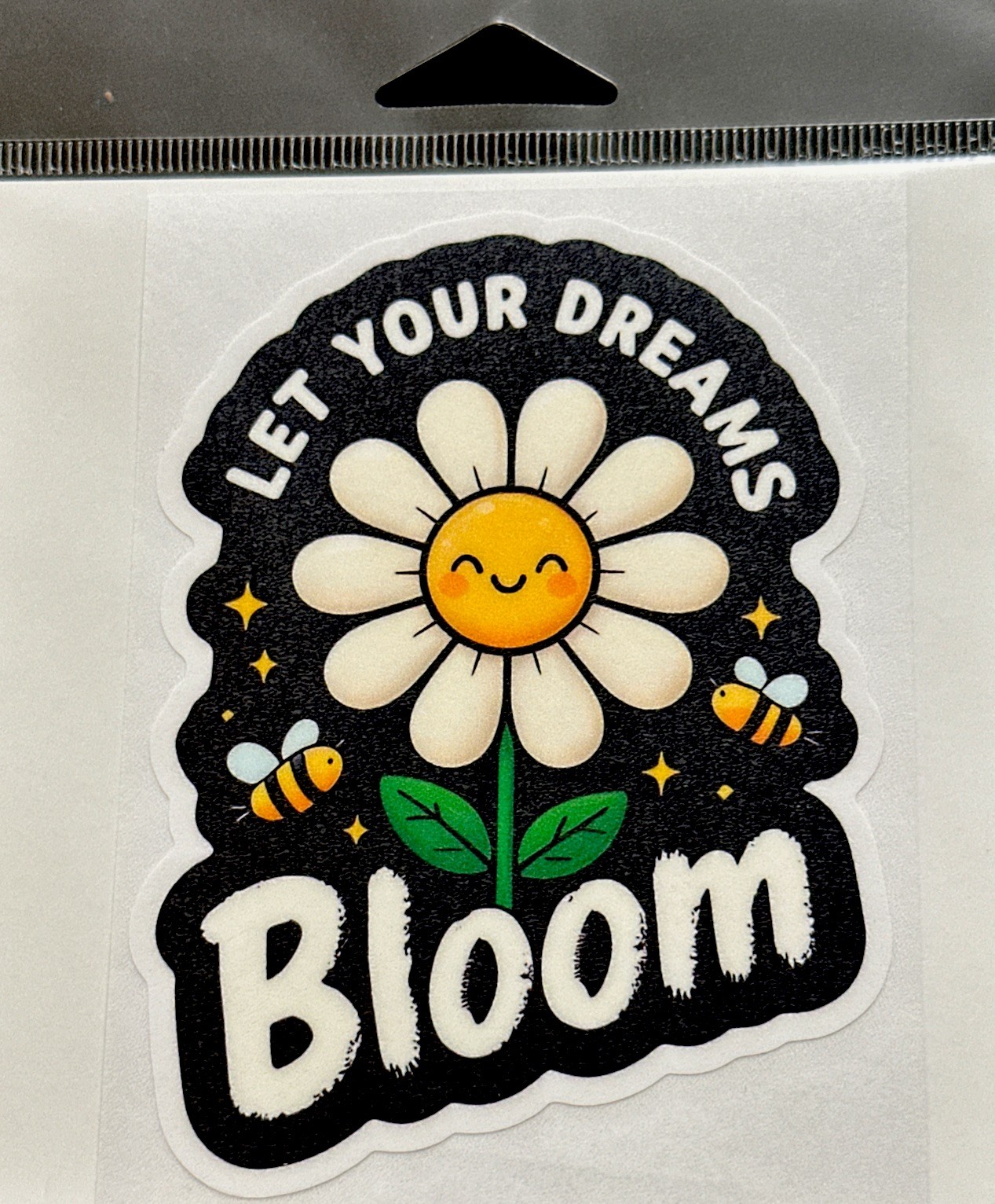 DAISY FLOWER STICKER✨🌼✨🐝 ✨🌼✨4 1/2” x 3”✨LET YOUR DREAMS BLOOM✨CUTE✨🤍✨💫