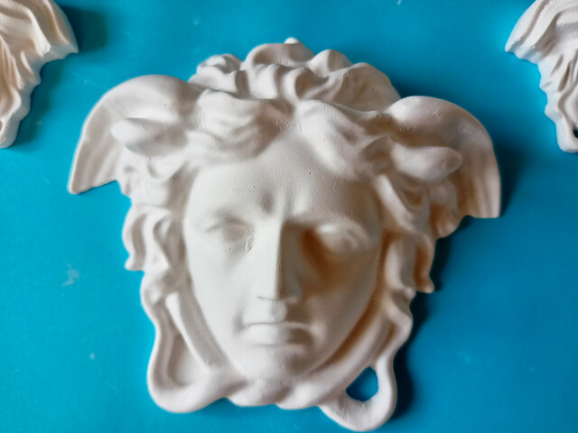 Gypsum Stucco Decoration Gorgon Various Sizes And Colors, Sets Stucco Decor