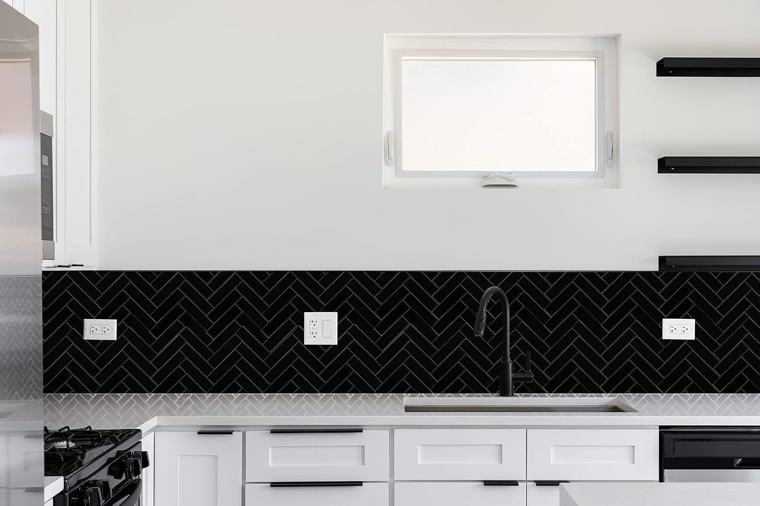 Peel and Stick Black Chevron Backsplash Tiles for Kitchen & Bathroom – 12 Sheets