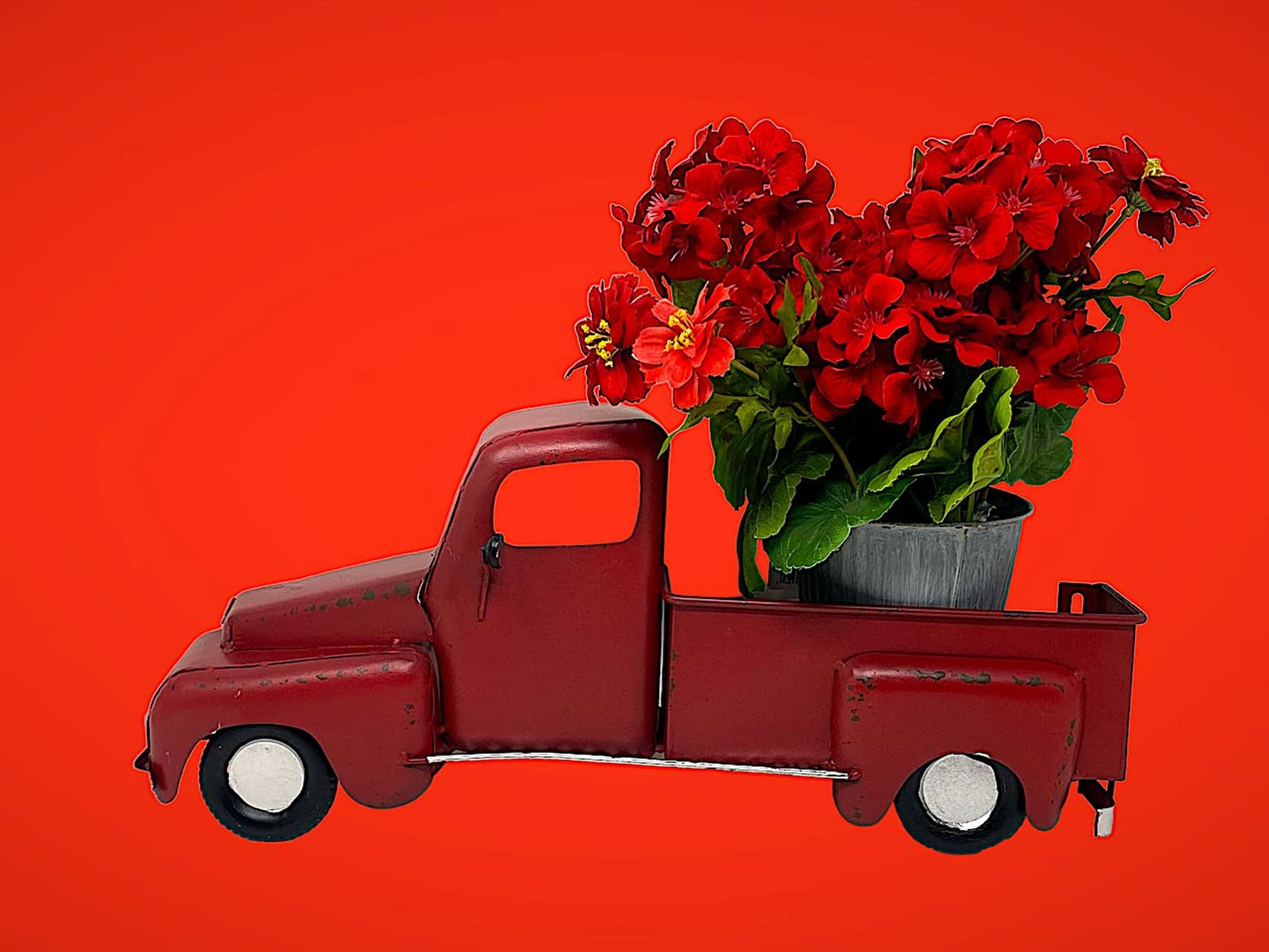 Vintage Pickup Truck Hanging Wall Door Decor Planter Rustic Home Office Indoo…
