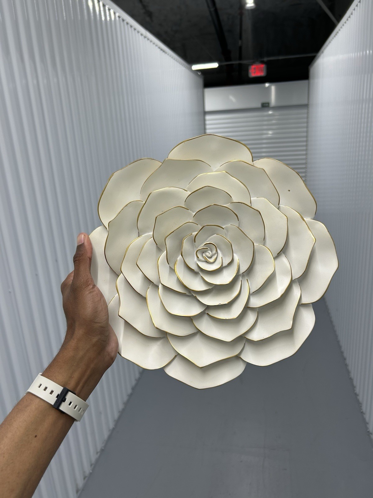 Brewster Home Fashions 3-D White & Gold Flower Wall Decoration Vintage