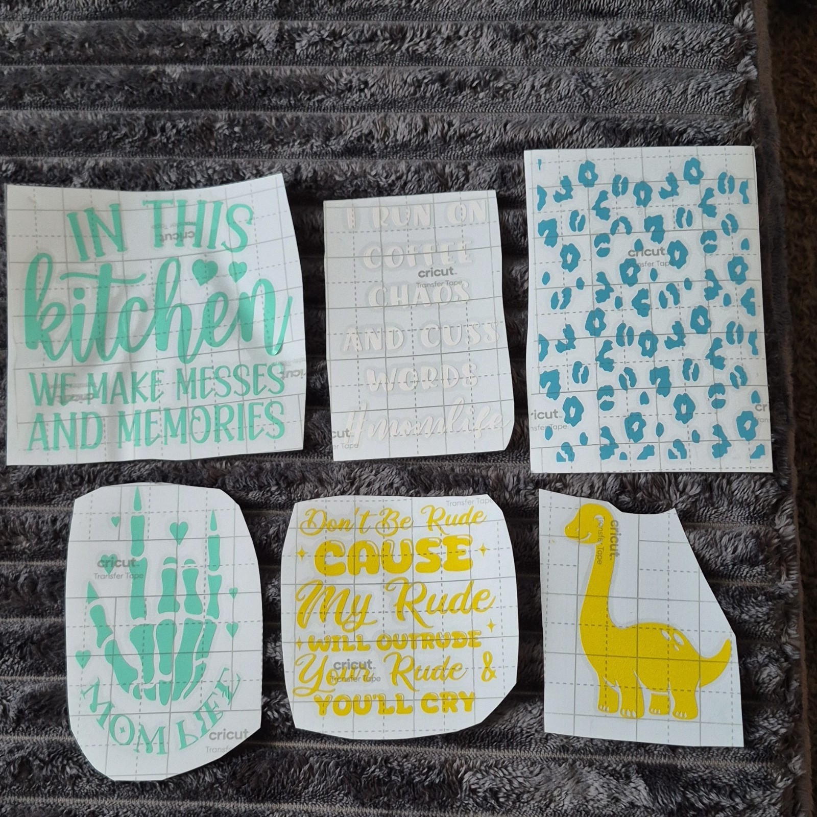 Cricut Turquoise Yellow Dinosaur Mom Life Vinyl Decal Quotes for Window Car Cup