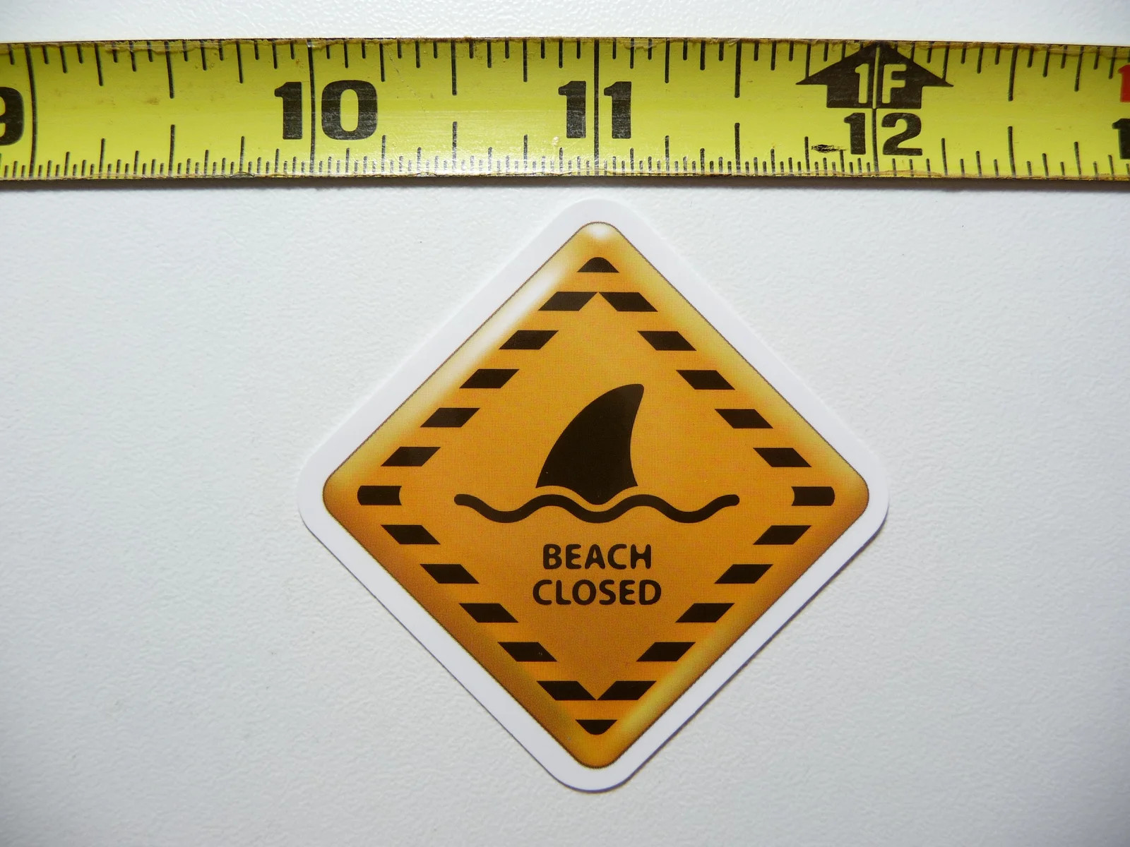 BEACH CLOSED SHARK SMALL STICKER DECAL BUSINESS COMPANY POLICY BUILDING DOOR