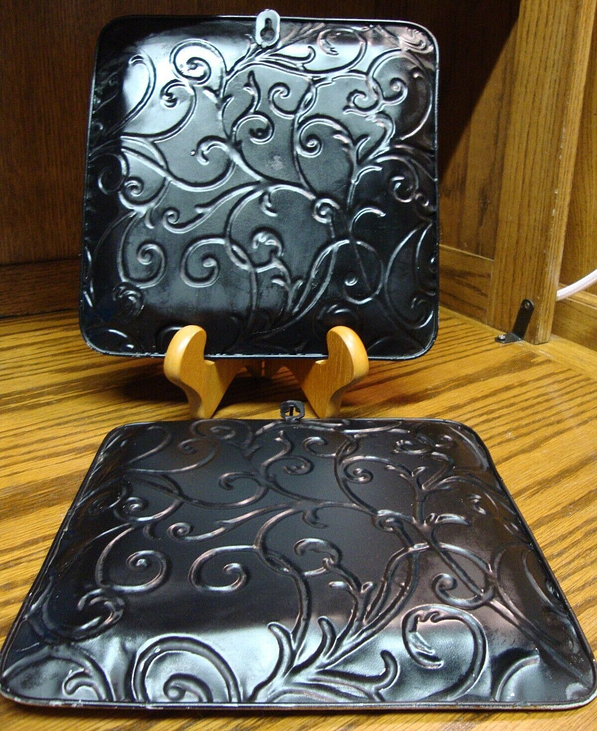 Metal Plates 2) Caramel Scrolled Wall Art Modern Style 9.7"x9.7" Home Decor 782