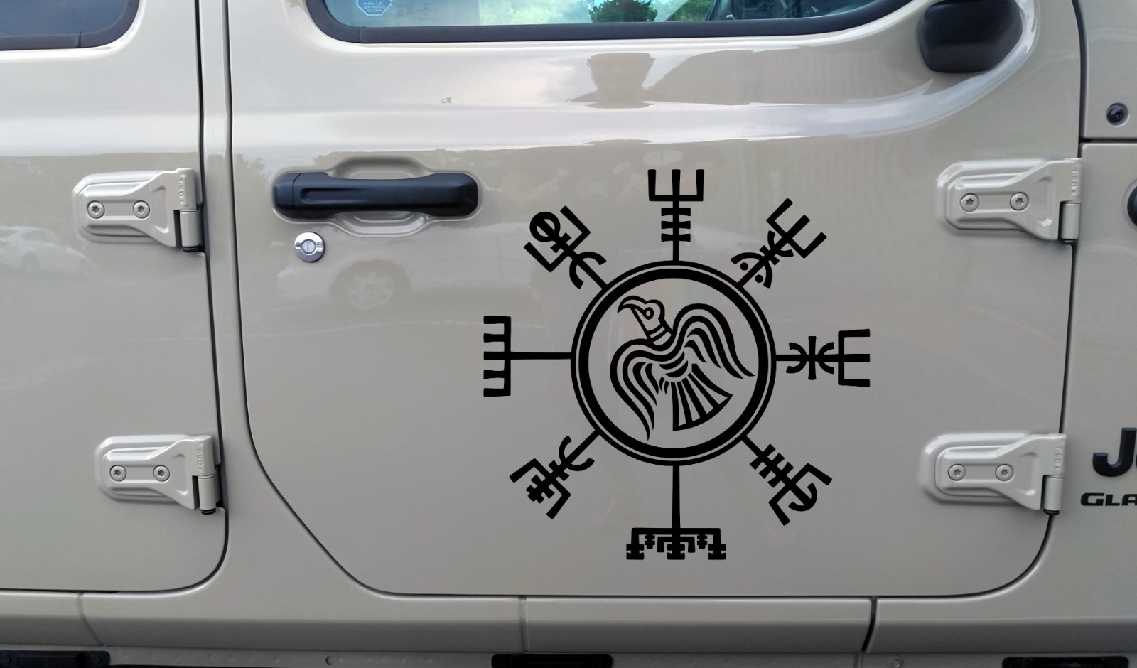 Viking Compass with Raven V3 Vinyl Decal – Nordic Celtic Norse Vegvisir