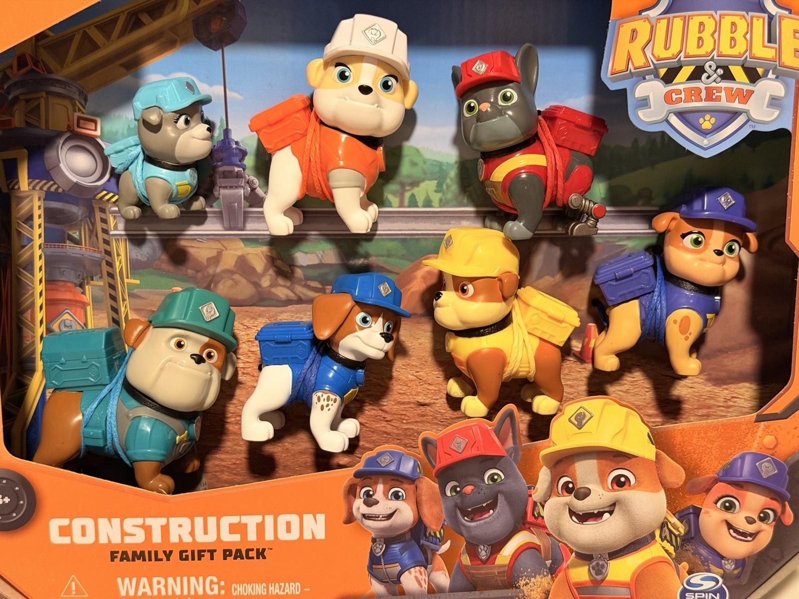 Rubble & Crew Construction Family Gift Pack 6 Figure Set Nickelodeon NEW