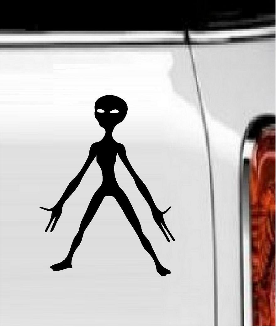 Alien #1 Vinyl Decal Home Décor 6" x 8"