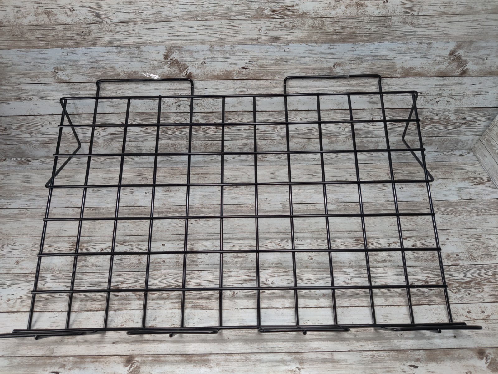Black Angled Wire Shelf For Slatwall Display Rack (Pack of 6) EBL/SL22