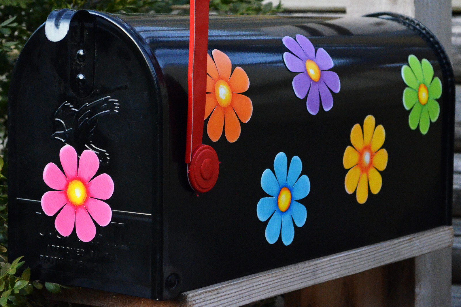 Mailbox Magnet Partial Cover Flower Groovy Daisies Set of 6 for Car Multi Use