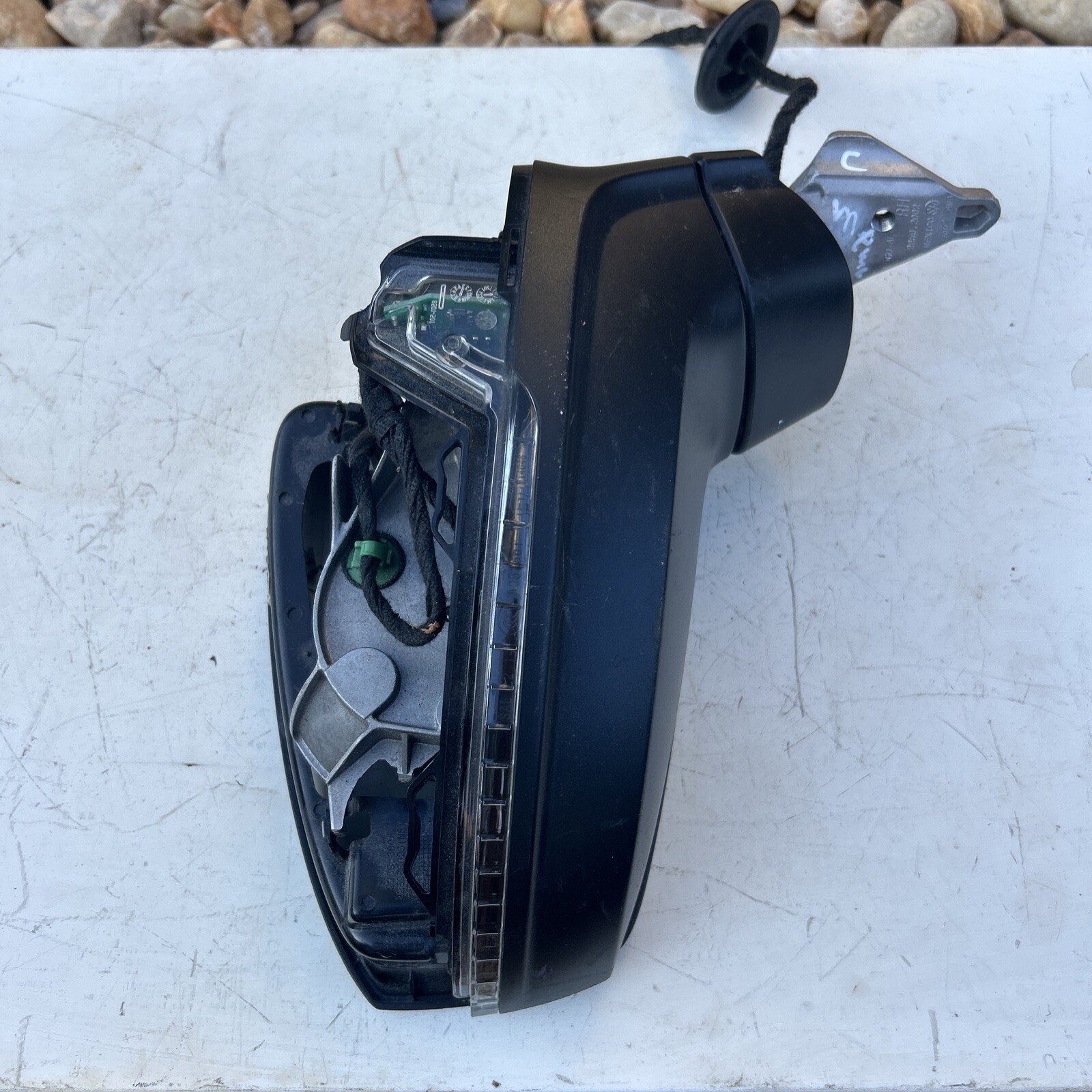 2018-2023 Volkswagen Tiguan Right Door Mirror OEM 5NN857502T