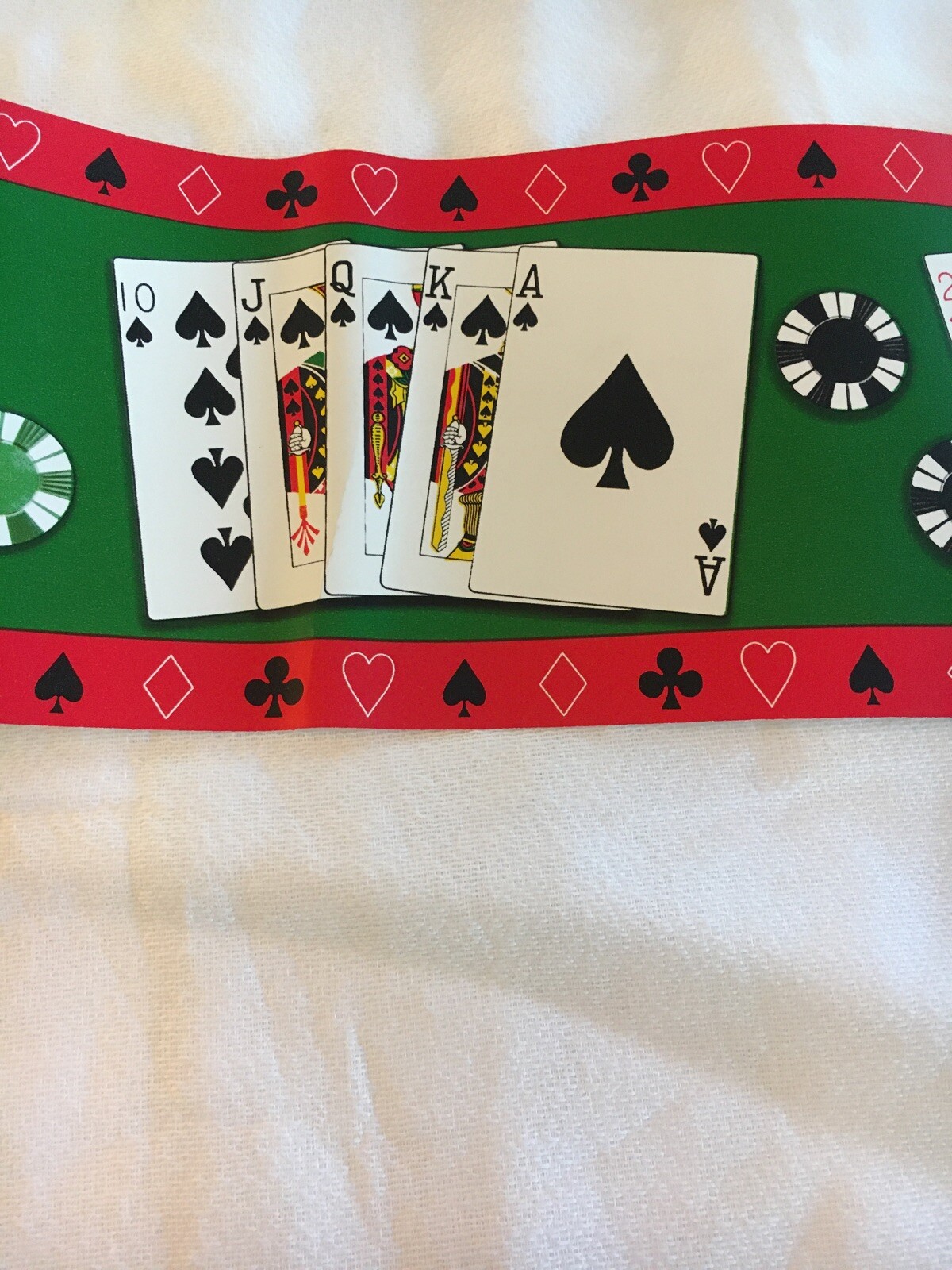 CASINO, POKER ,ROYAL FLUSH GAMBLING, POKER CHIPS RED WALLPAPER BORDER. NEW!
