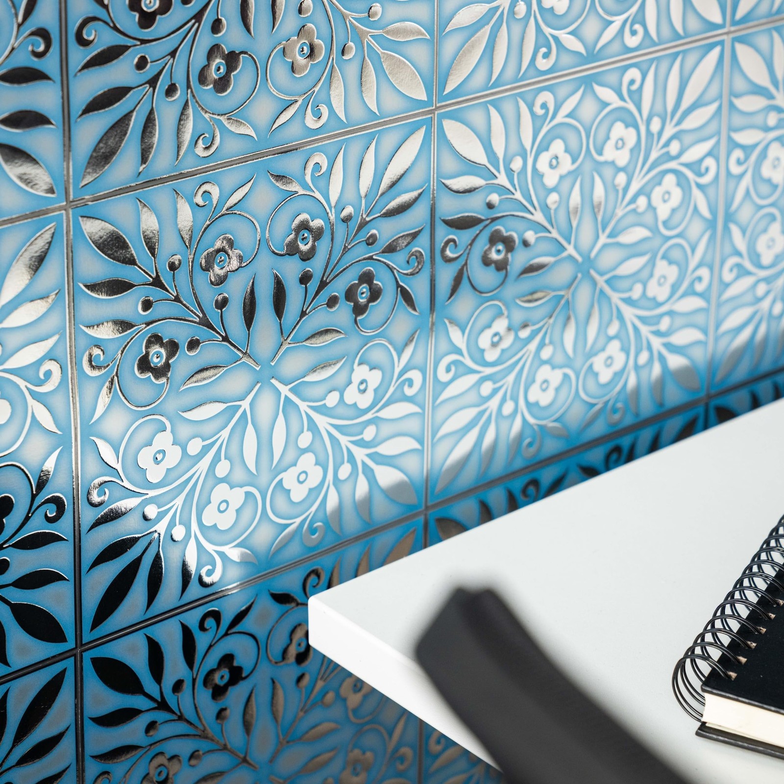 Main Street 24-Pack of 8 x 8" Wallpaper Tiles Peel and Sitck in Blue and Silv…