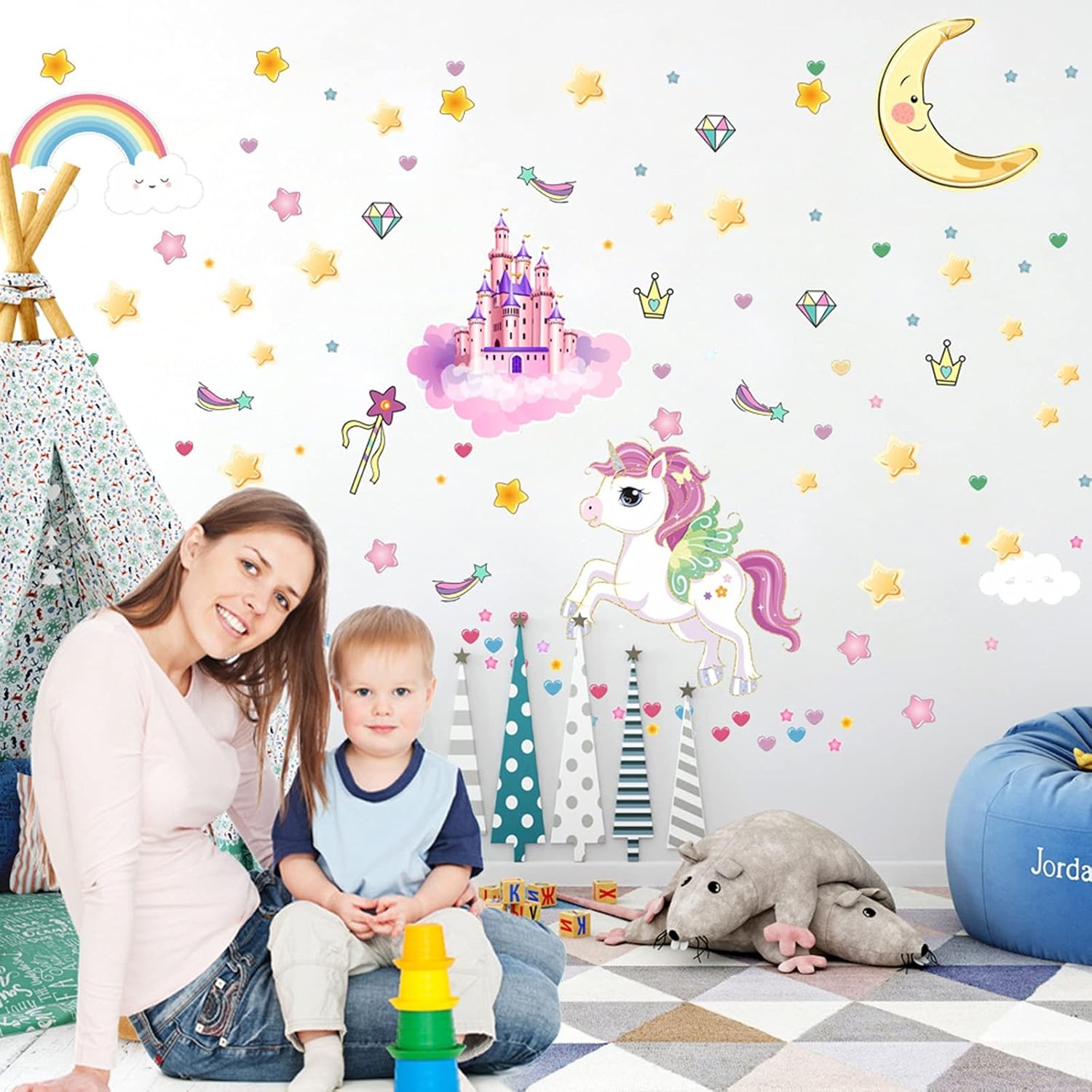 Glow in The Dark Wall Decals 174 Pcs Unicorn Stars Moon Rainbow Luminous Kids