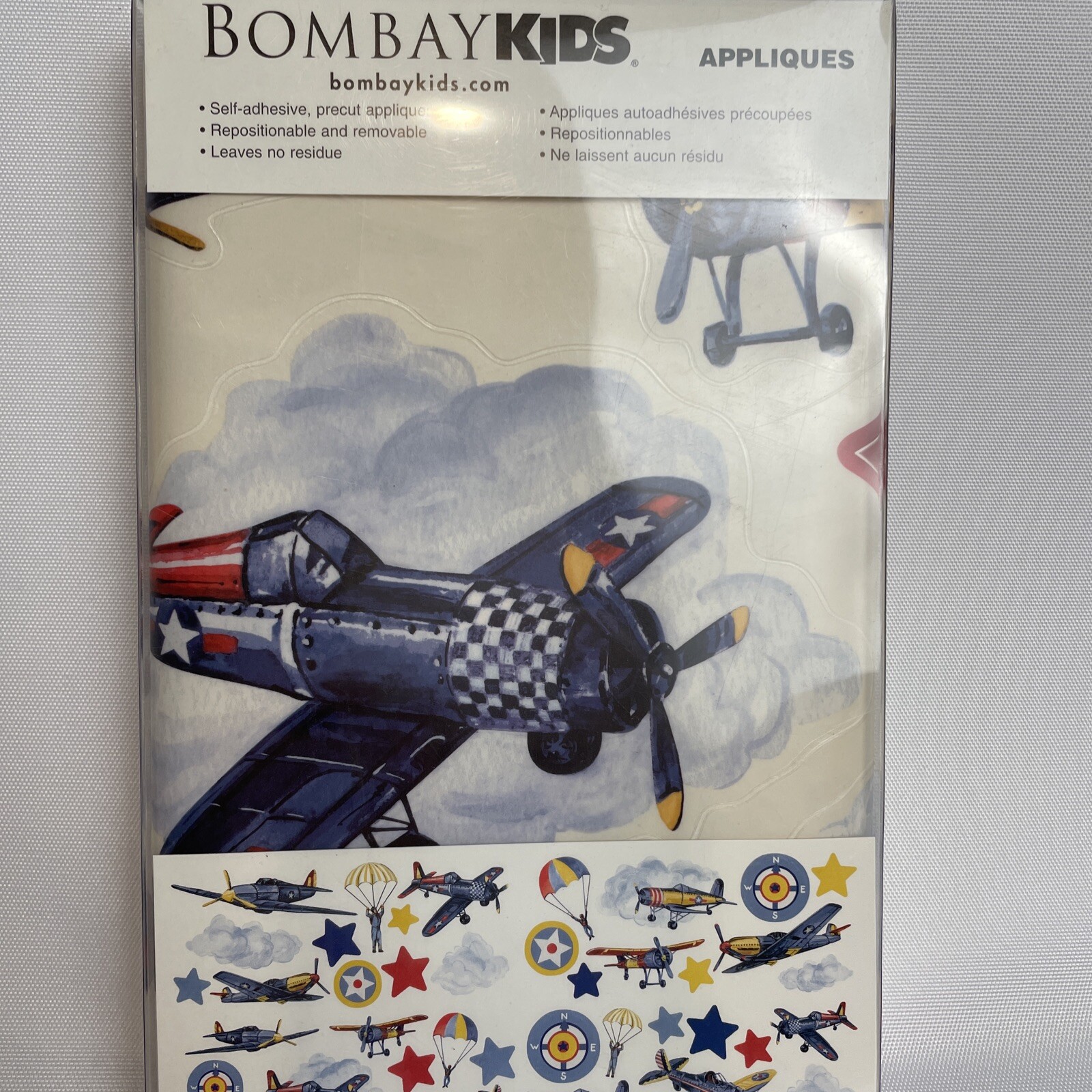 Bombay Kids – Bedroom Wall Appliques – Airplanes/ Parachutes /Military 40 Pieces