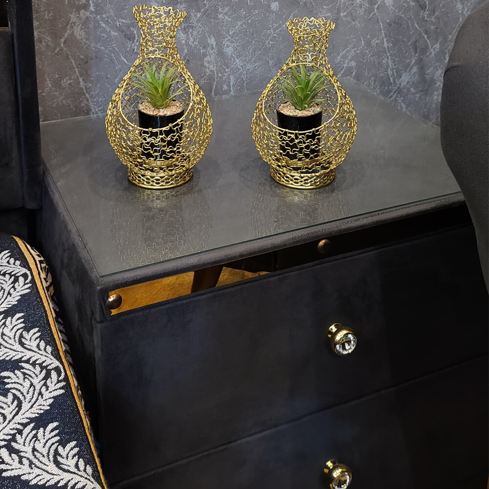 Handcrafted Gold Wire Vase with Artificial Plant – Elegant Home Décor Piece 2135