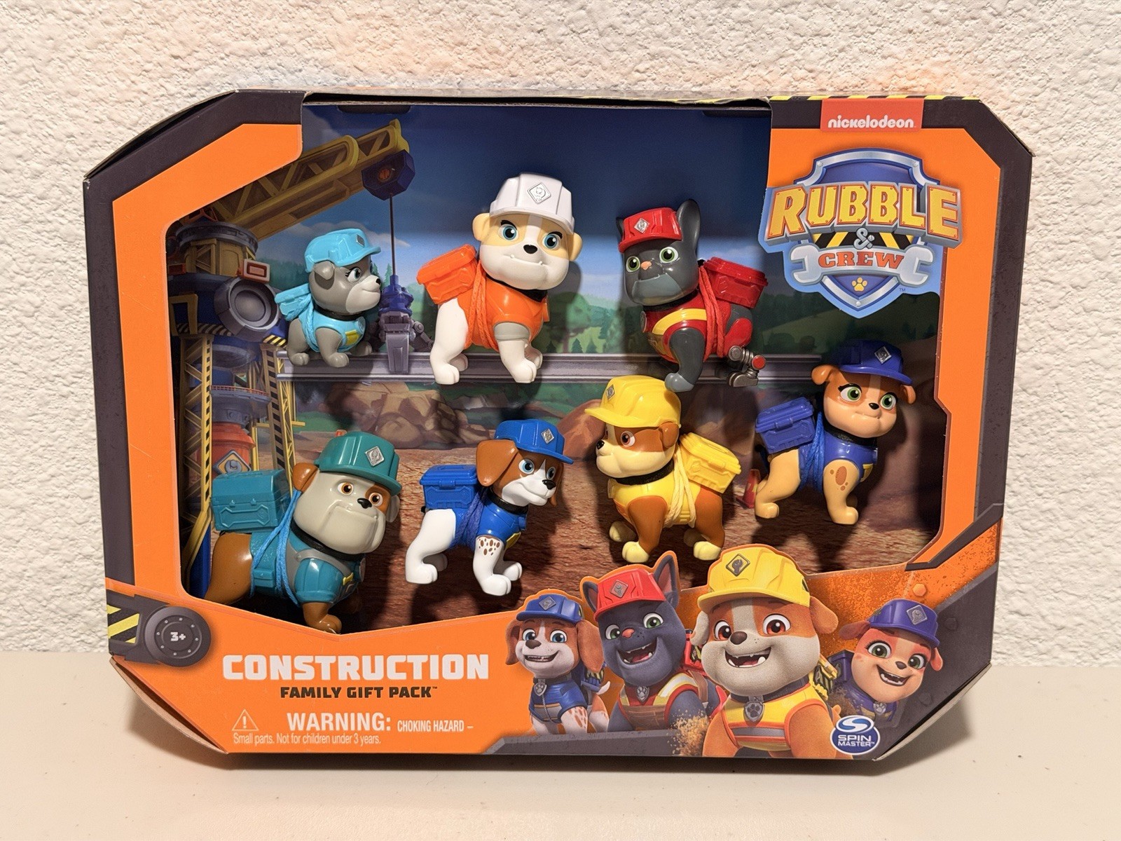 Rubble & Crew Construction Family Gift Pack 6 Figure Set Nickelodeon NEW