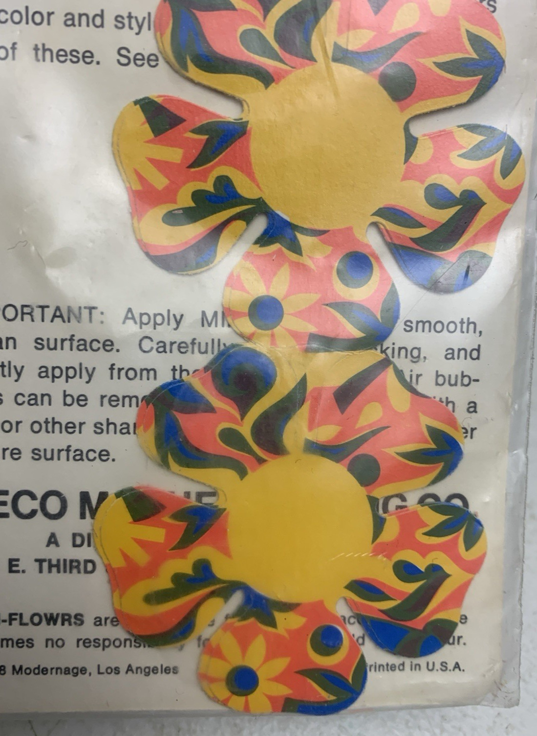 Vintage 60s Deco Mini Flowrs A Flower Power Groovy 10 pc Self-Adhesive Retro